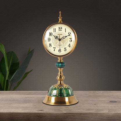 European Style Living Room Silent Fashion Desk Clock American Home Desk Decoration Ornaments Creative Art Personality Desk Clock