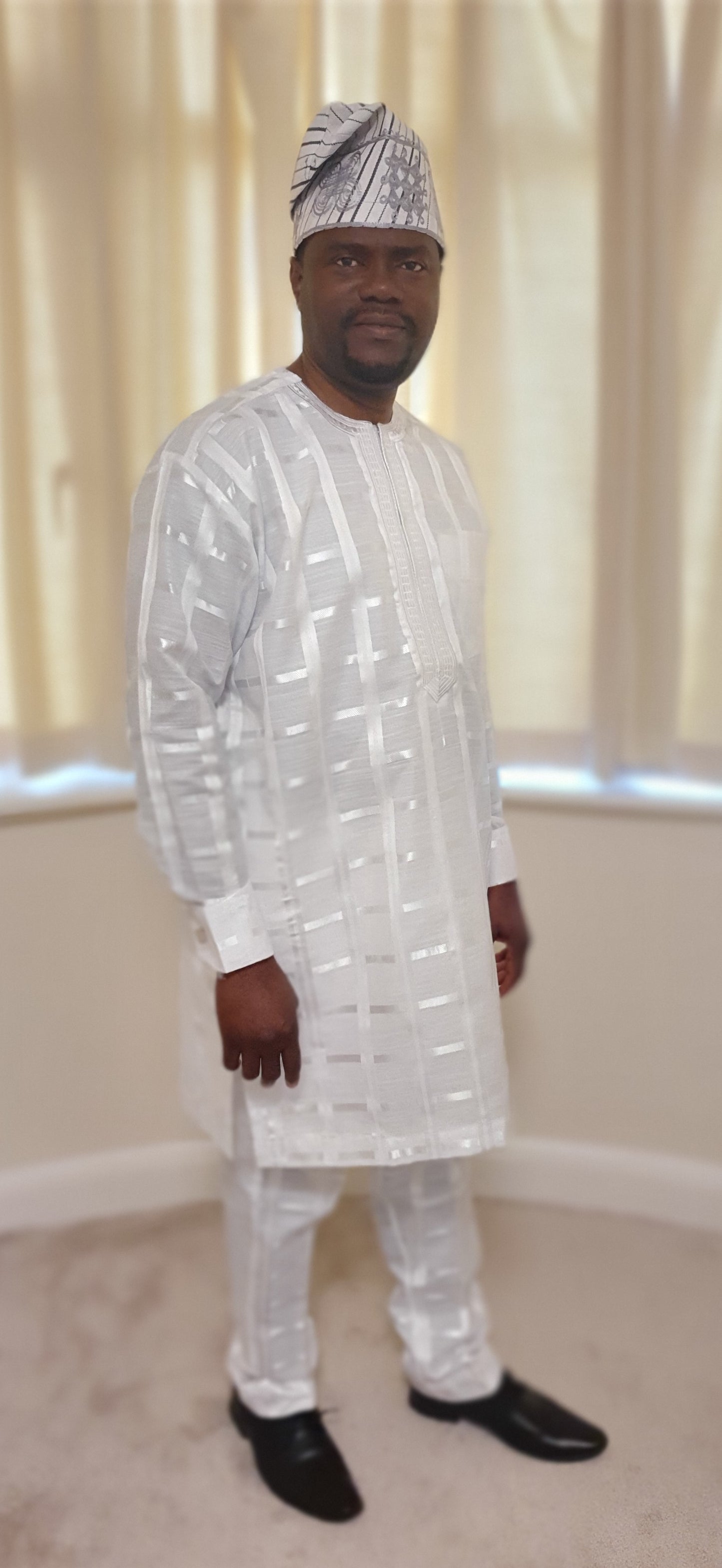 White Foil 2 Piece Set Long Sleeve Men's Dashiki Top, Trouser With A Matching Cap