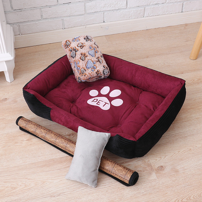 Pet Kennel, Providing Year-Round Warmth and Comfort for Your Beloved Pet.