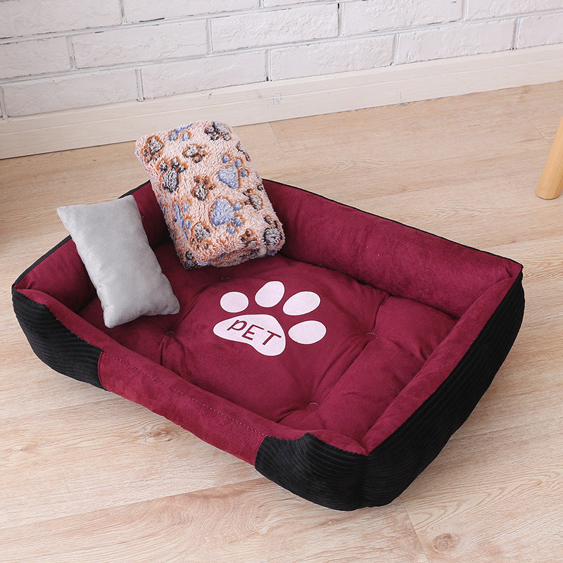 Pet Kennel, Providing Year-Round Warmth and Comfort for Your Beloved Pet.